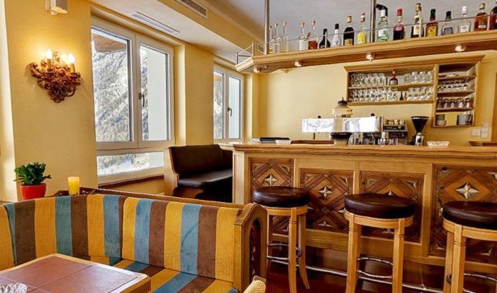 Bruno Hotel
